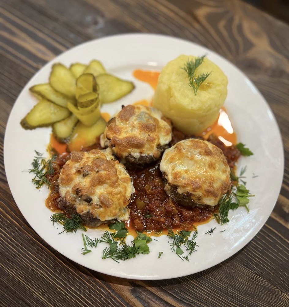 Мясные гнезда